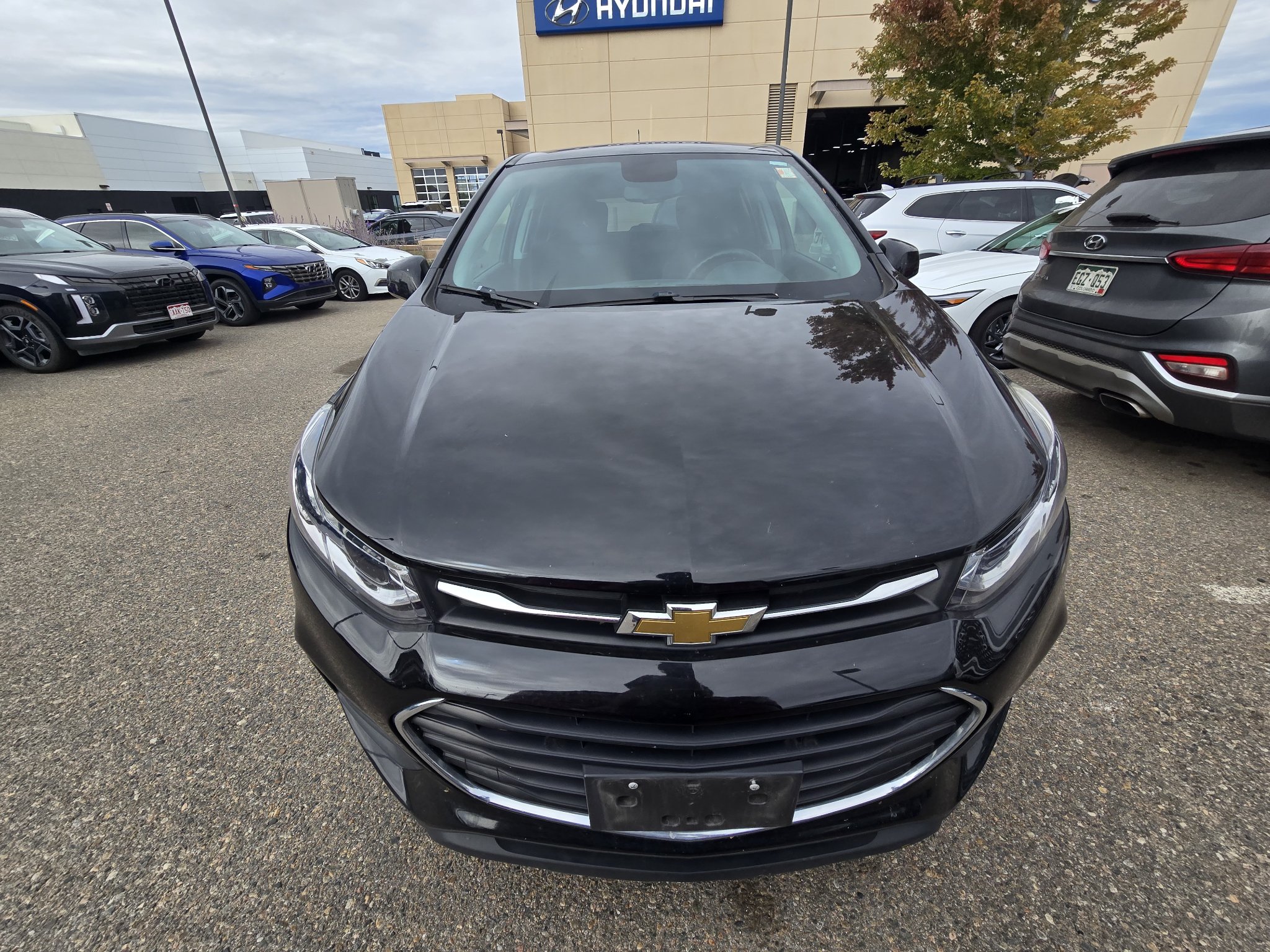 Used 2020 Chevrolet Trax LS w/ Tint and Cruise Package FWD image 19