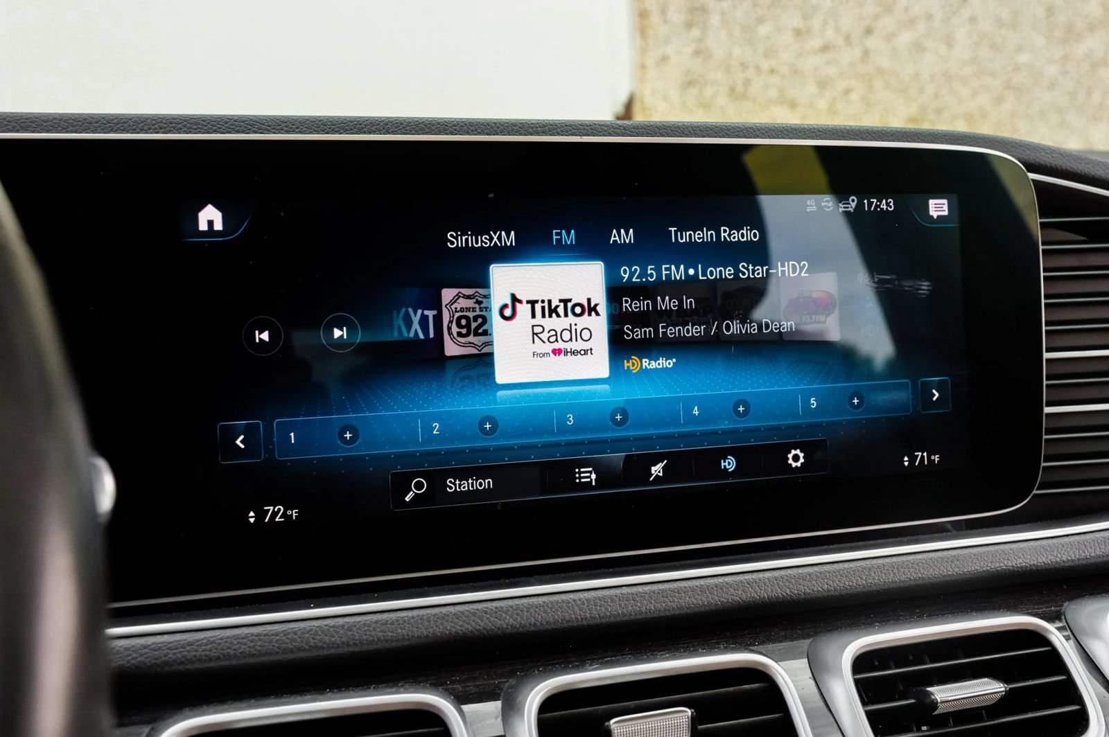 Used 2020 Mercedes-Benz GLE 350 image 33