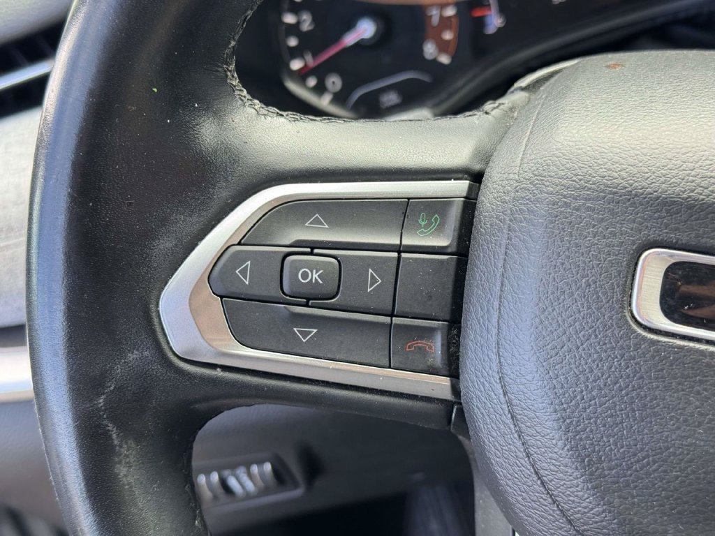 Used 2022 Jeep Compass Latitude AWD/4WD image 21