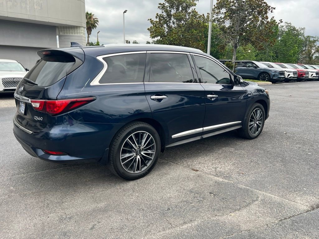 Used 2017 INFINITI QX60 FWD w/ Premium Plus Package image 3