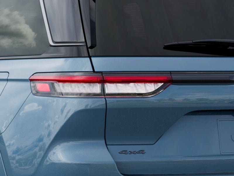 New 2026 Jeep Grand Cherokee Summit AWD/4WD image 5