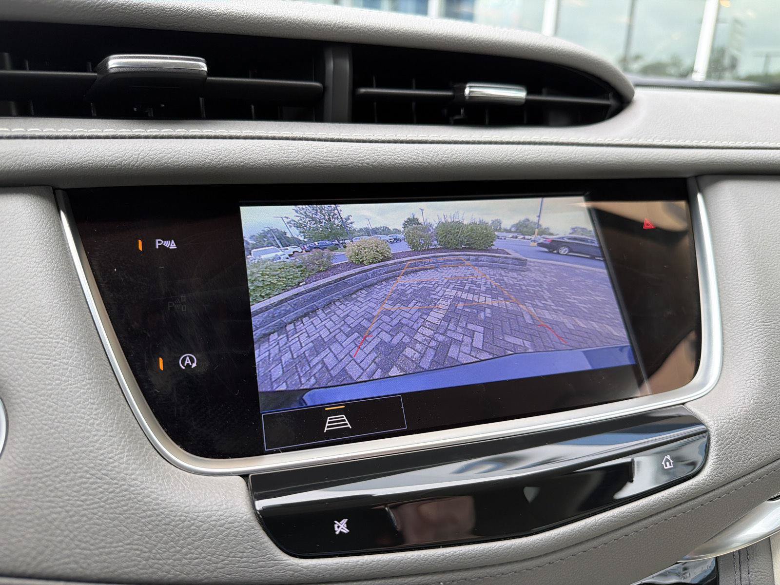 Used 2024 Cadillac XT5 Premium Luxury AWD/4WD image 31