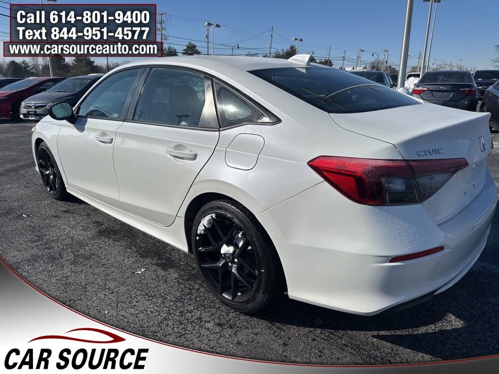 Used 2023 Honda Civic Sport image 5