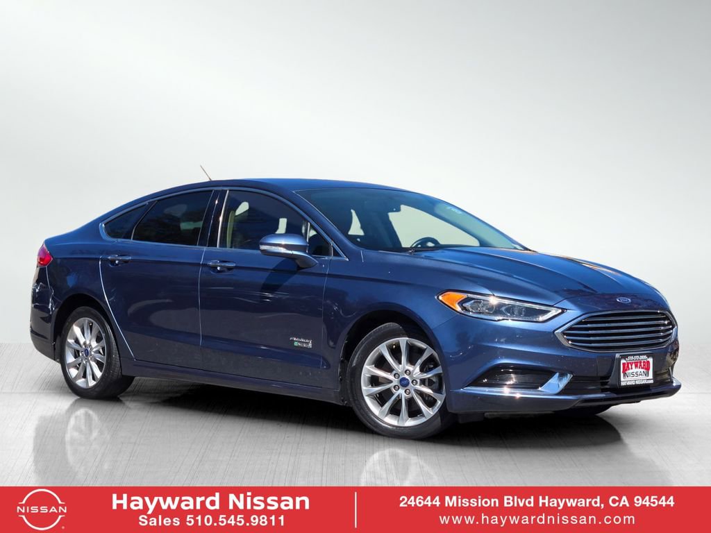 Used 2018 Ford Fusion Energi SE image 1