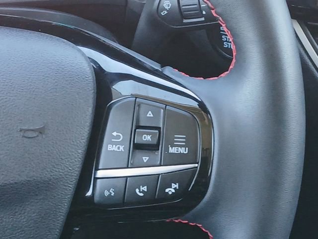 Used 2022 Ford Escape SEL w/ SEL Stealth AWD Package image 11