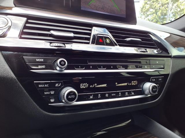 Used 2019 BMW 530i w/ Convenience Package RWD image 15