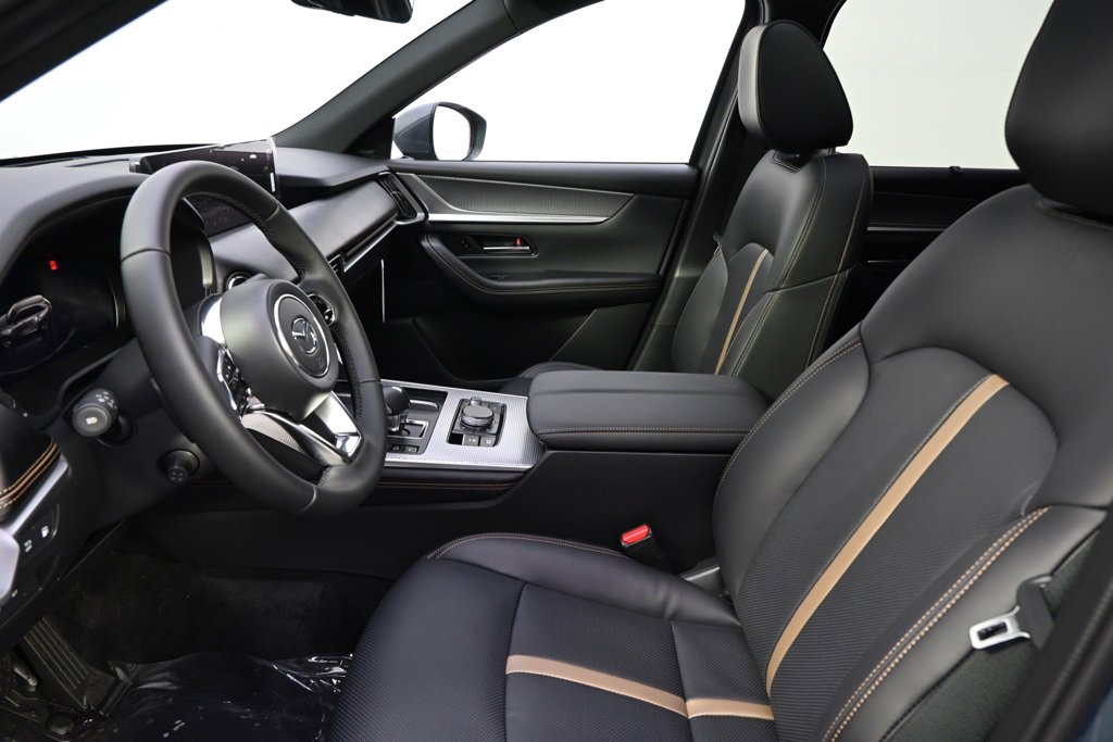 New 2026 MAZDA CX-90 Plug-In Hybrid w/ Premium Plus image 14