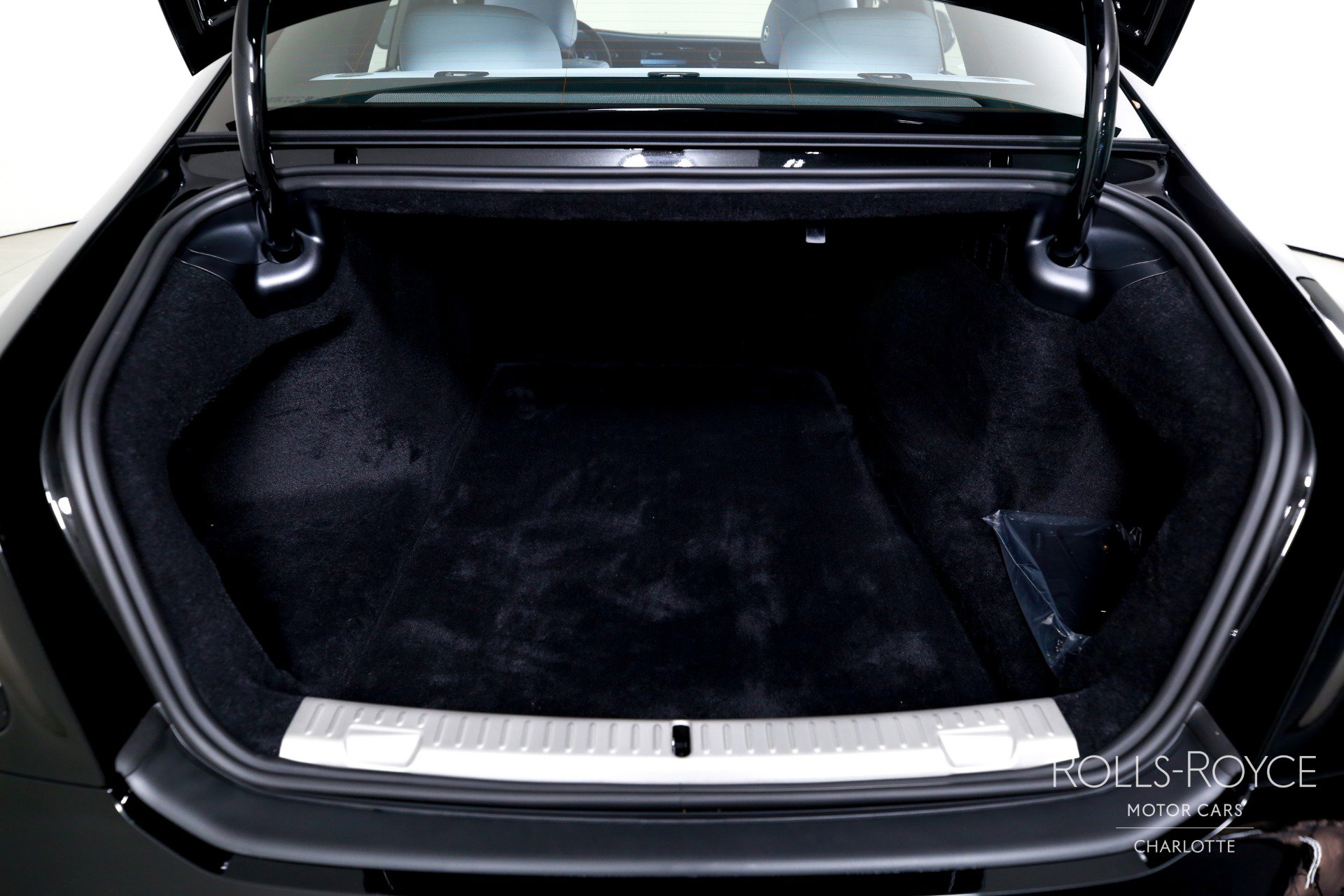 New 2026 Rolls-Royce Ghost image 24