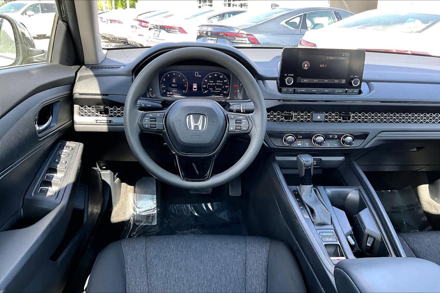 Used 2023 Honda Accord LX image 6