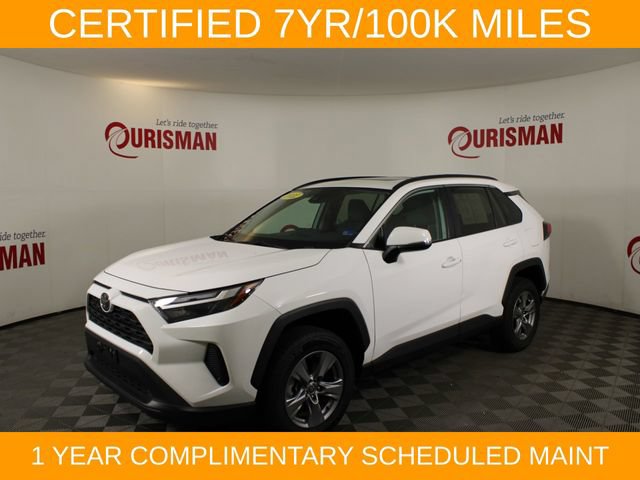 Used 2022 Toyota RAV4 XLE w/ Convenience Package AWD/4WD image 3