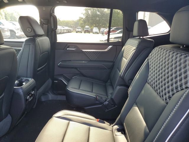 New 2026 GMC Acadia Denali w/ Super Cruise Package FWD image 11