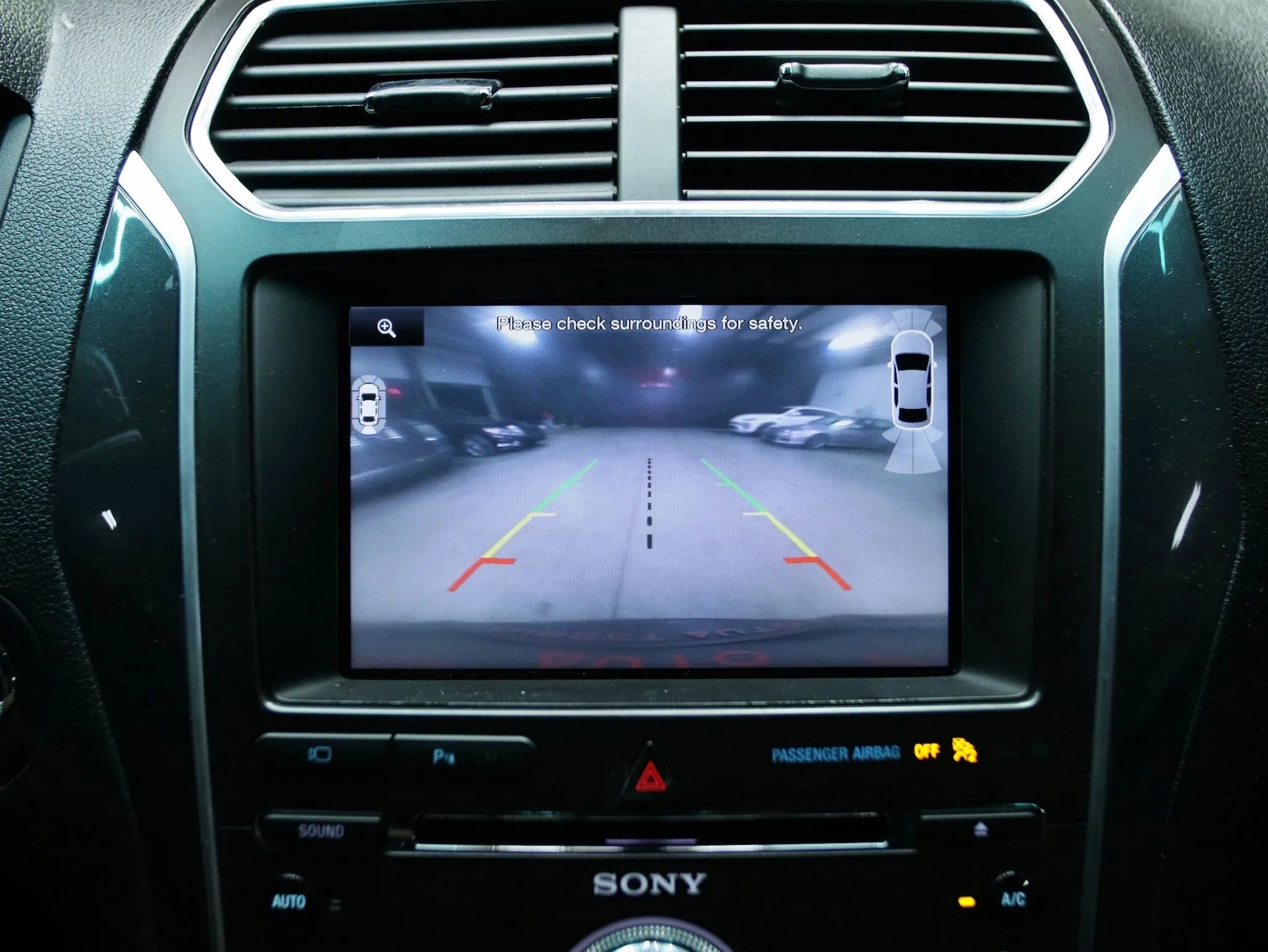 Used 2016 Ford Explorer Limited image 35