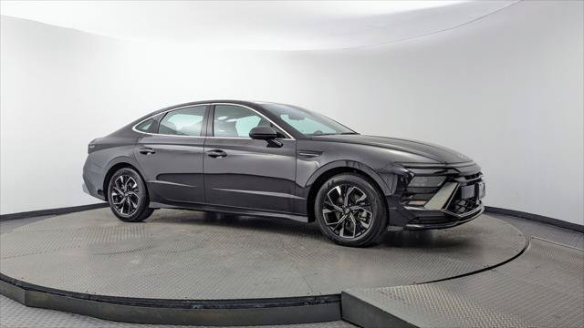 Used 2025 Hyundai Sonata SEL FWD image 11