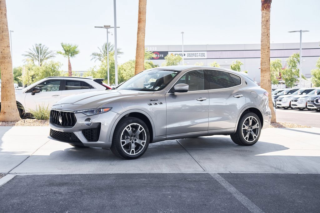 Used 2022 Maserati Levante Modena image 4