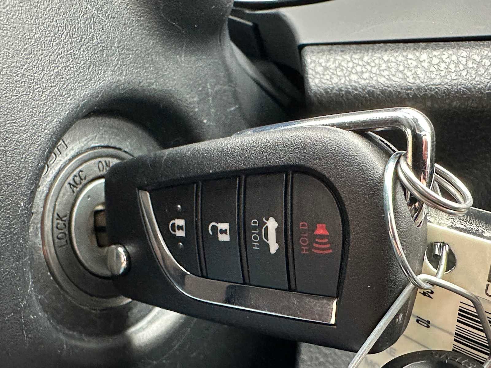 Used 2024 Toyota Camry SE image 38