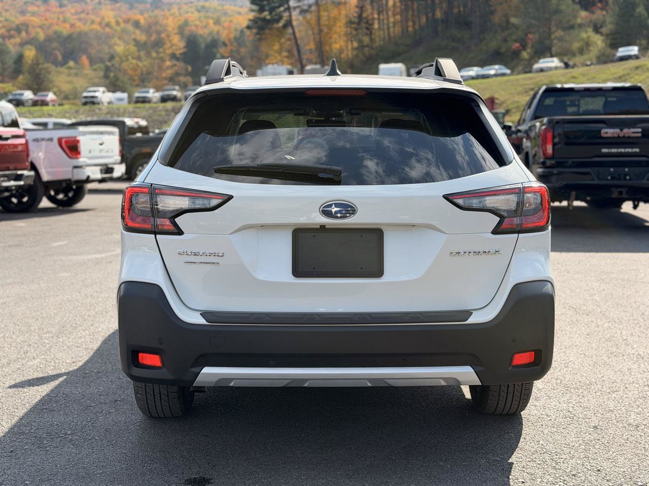 Used 2025 Subaru Outback Limited AWD/4WD image 6