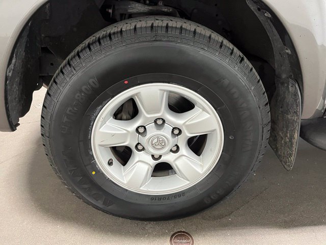 Used 2005 Toyota Sequoia SR5 RWD image 26