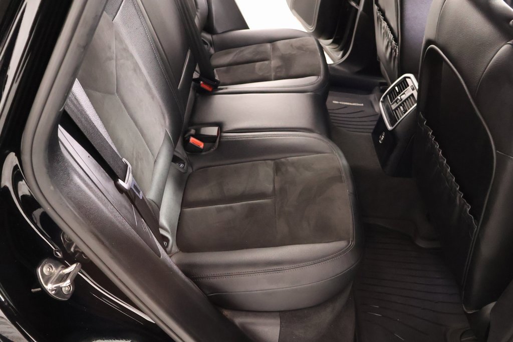 Used 2018 Porsche Macan image 14