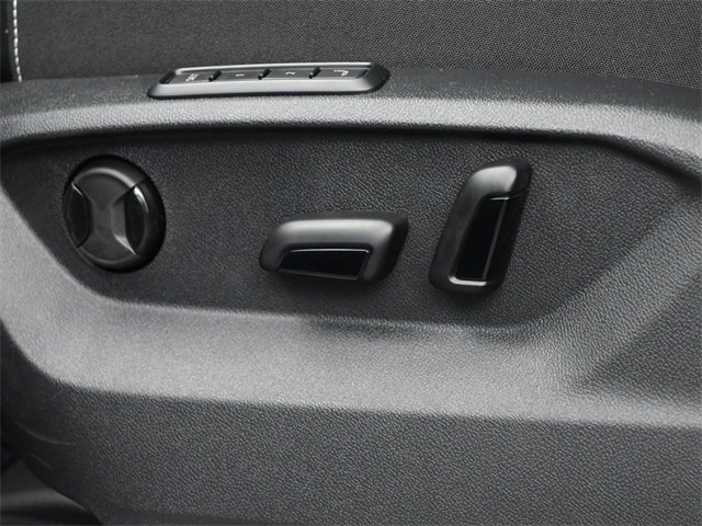 New 2025 Volkswagen Atlas Cross Sport SEL Premium R-Line image 19