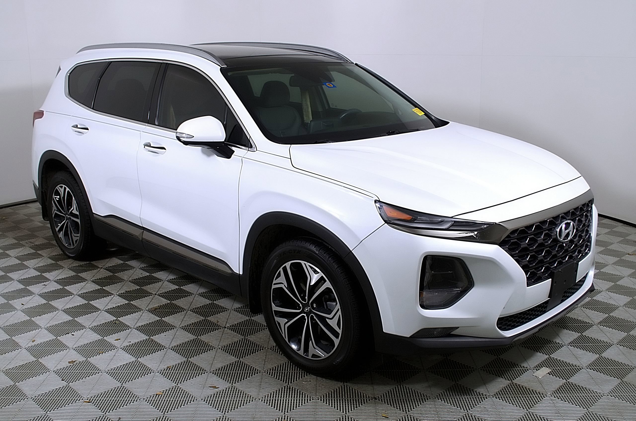 Used 2020 Hyundai Santa Fe Limited image 6