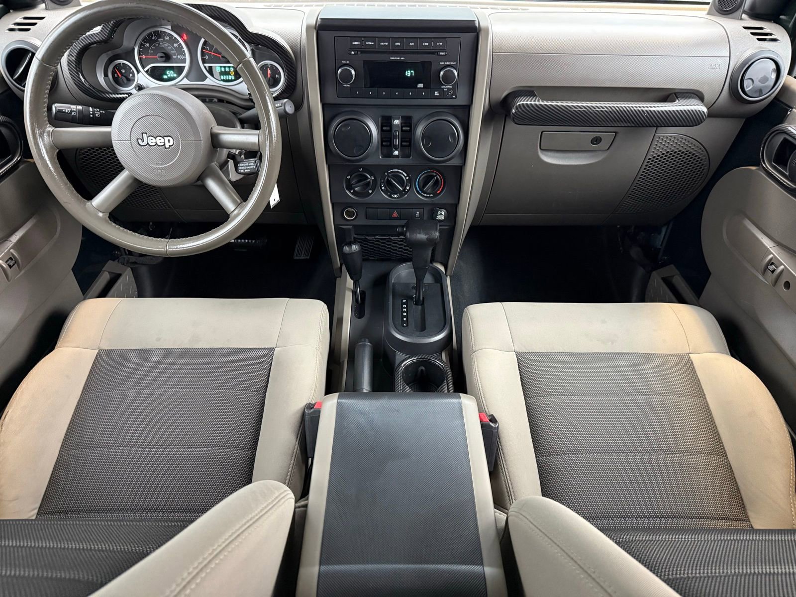 Used 2010 Jeep Wrangler Unlimited Sport image 16