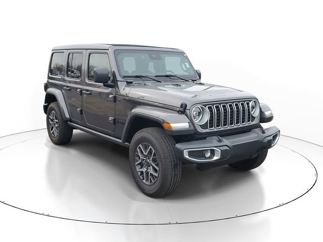 Used 2025 Jeep Wrangler Sahara AWD/4WD image 2
