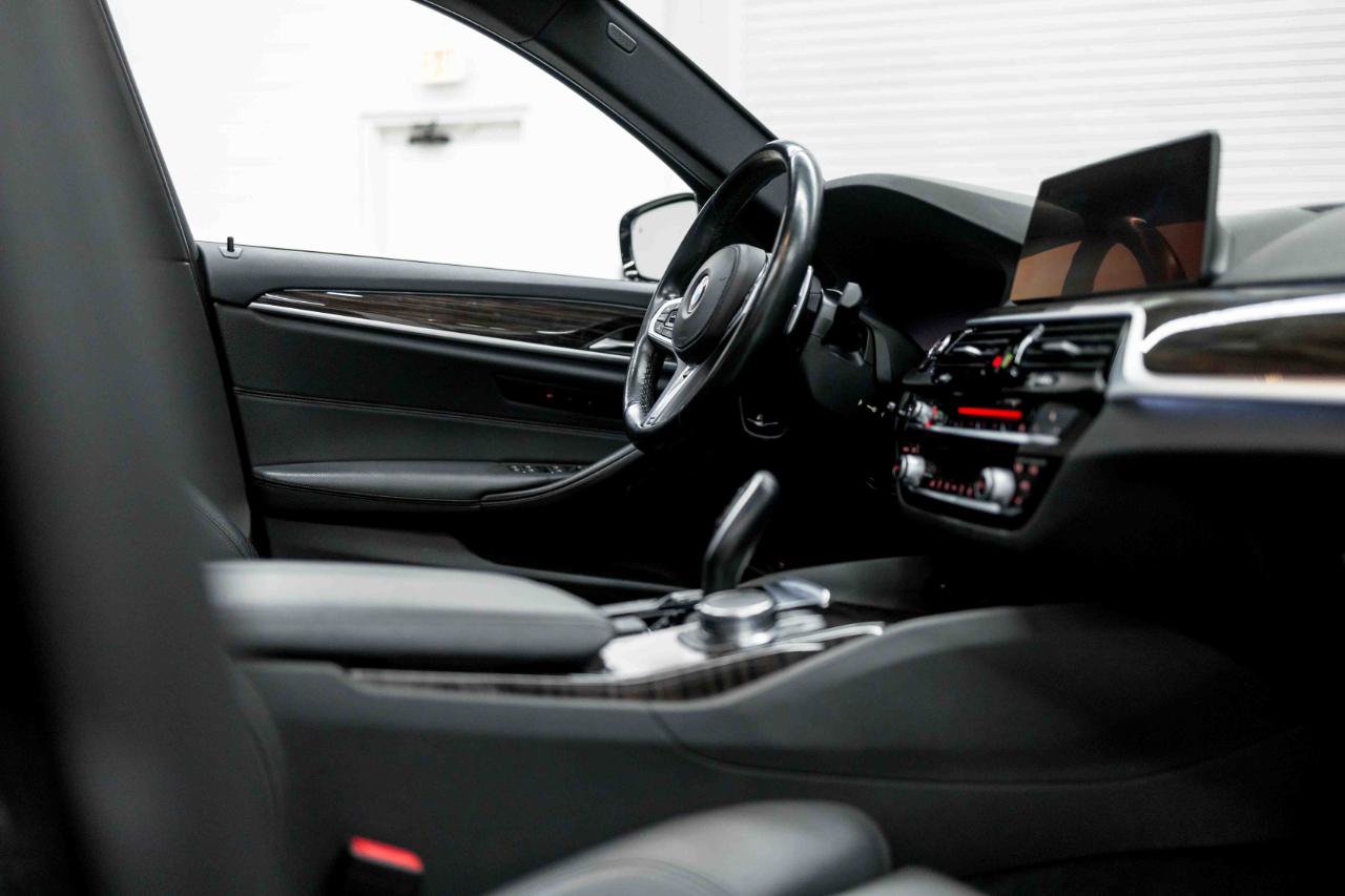 Used 2019 BMW 540i w/ M Sport Package RWD image 72