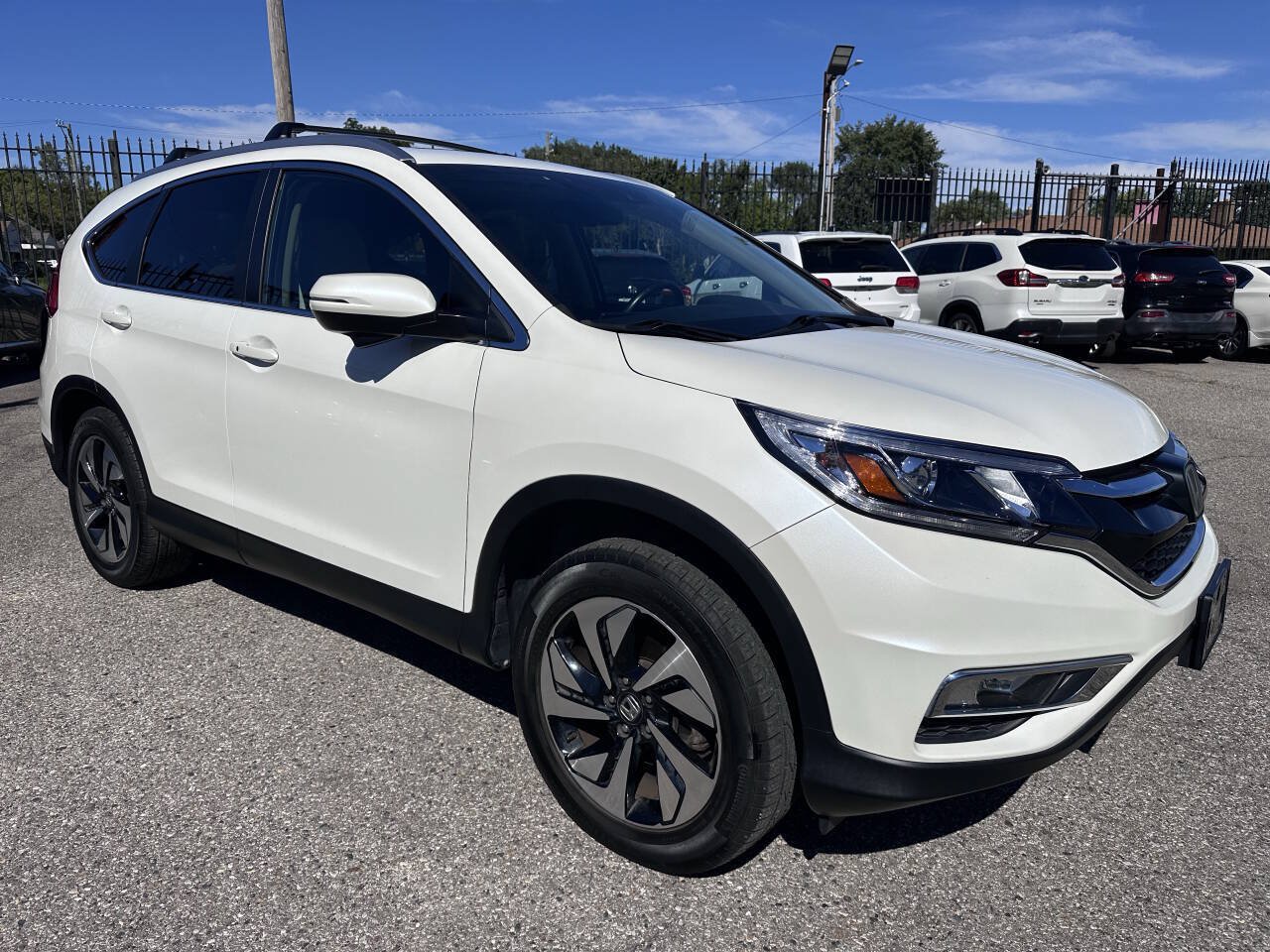Used 2015 Honda CR-V Touring image 1