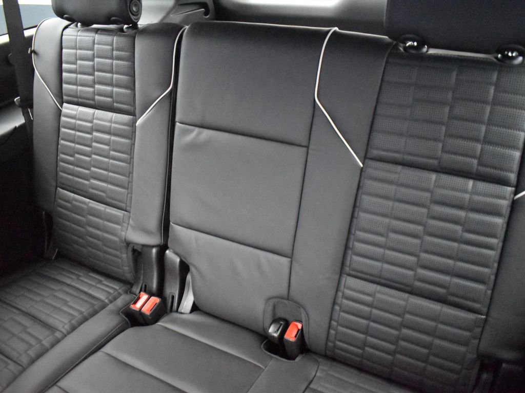 Certified 2026 Cadillac Escalade ESV Platinum Sport w/ LPO, ONYX Package image 31