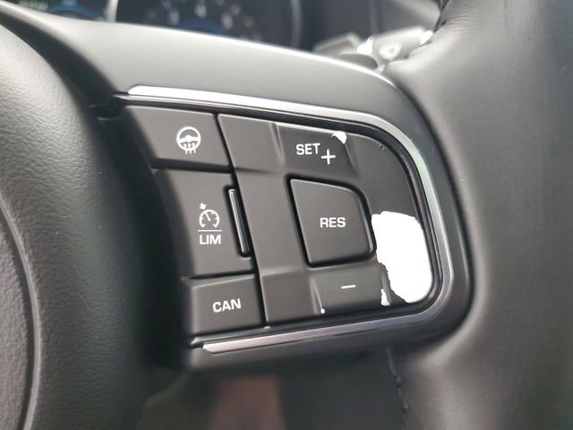Used 2017 Jaguar XF Prestige AWD/4WD image 24