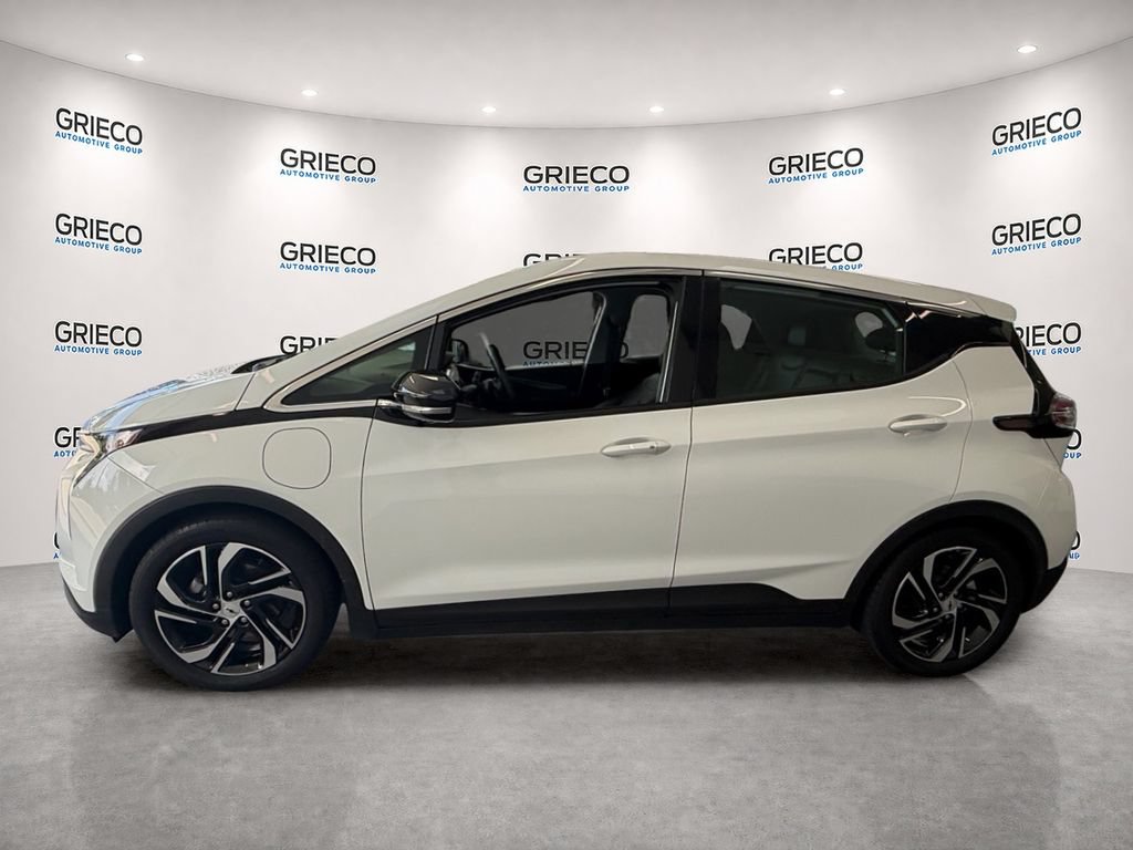Certified 2023 Chevrolet Bolt LT w/ Infotainment Package FWD image 4