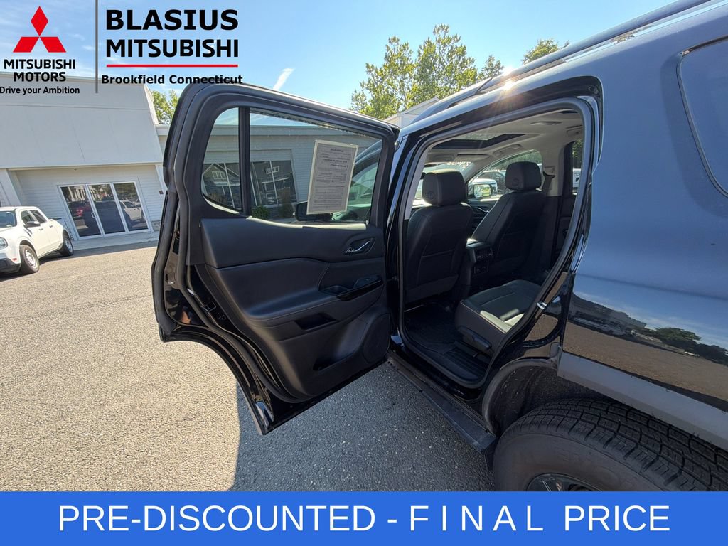 Used 2023 GMC Acadia AT4 w/ GMC Pro Grade Package AWD/4WD image 29
