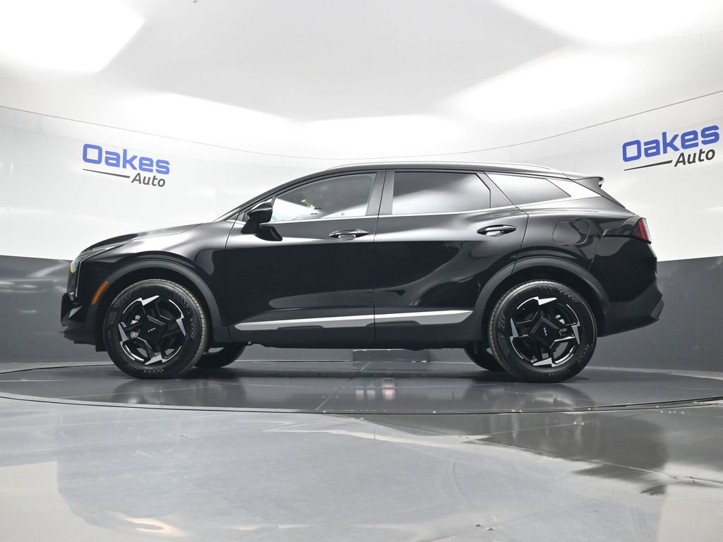 Certified 2026 Kia Sportage EX image 42