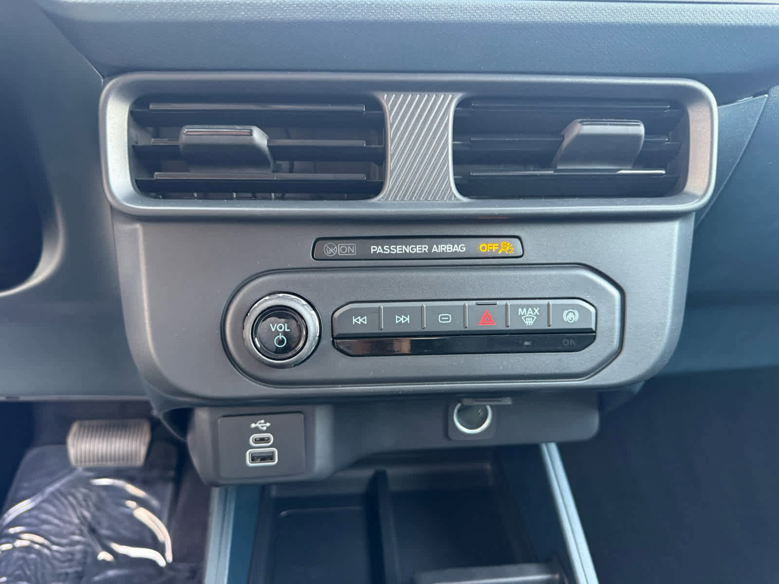 New 2026 Ford Maverick XL w/ Equipment Group 101A image 11