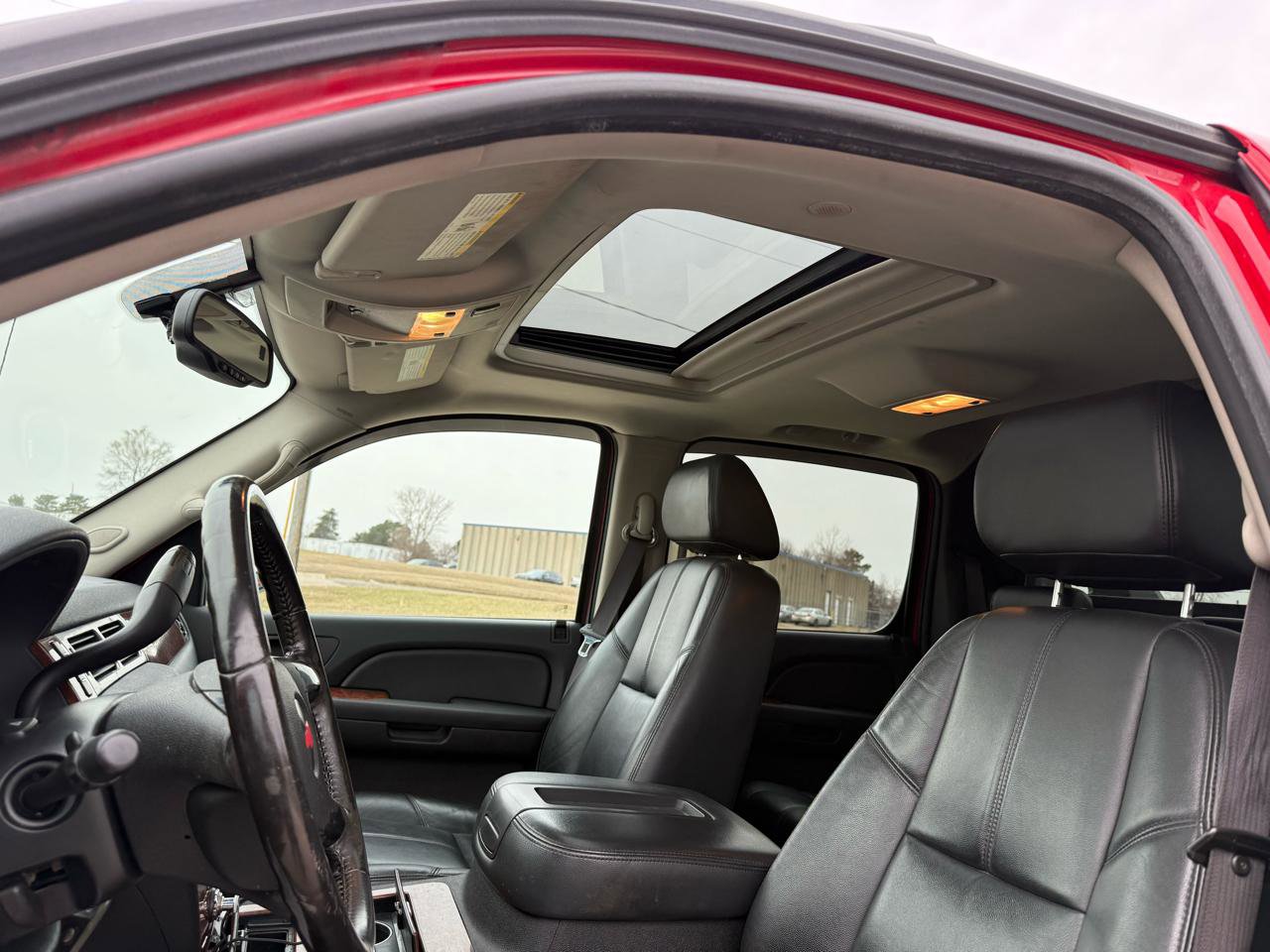 Used 2008 Chevrolet Avalanche LTZ w/ LTZ Preferred Equipment Group image 18