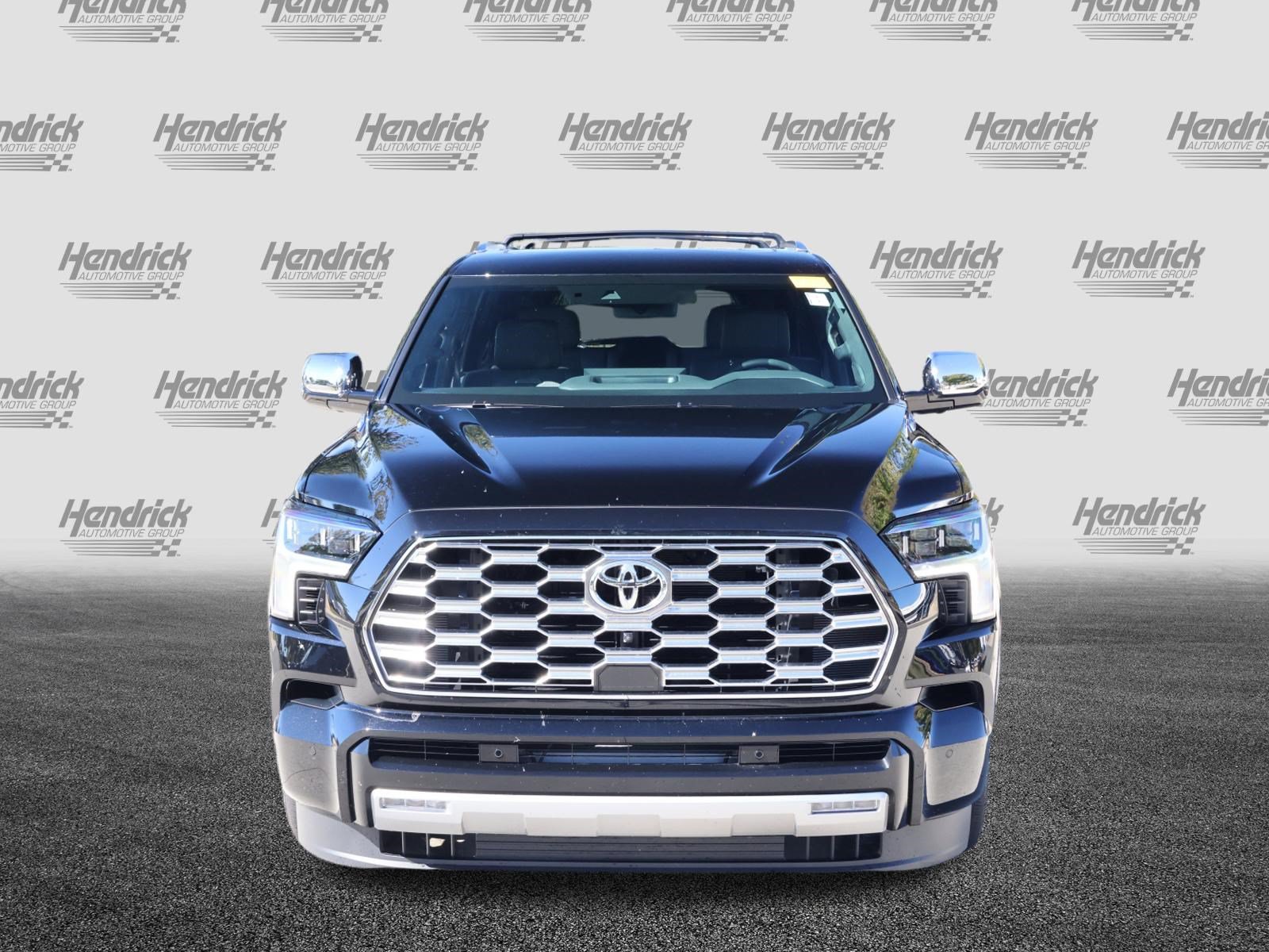 Used 2026 Toyota Sequoia Capstone AWD/4WD image 3