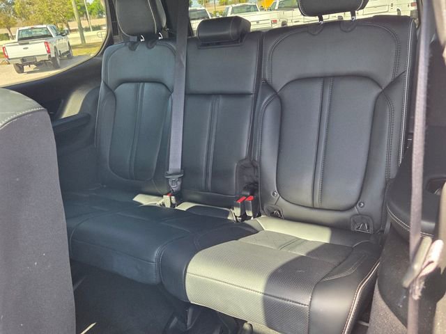 Used 2023 Jeep Grand Wagoneer Series II w/ Flexible Seating Group image 14