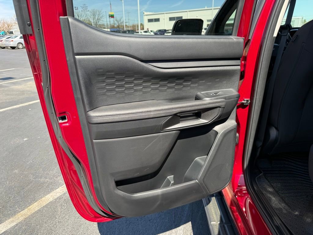 Used 2025 Ford Ranger XLT w/ Equipment Group 301A High image 32