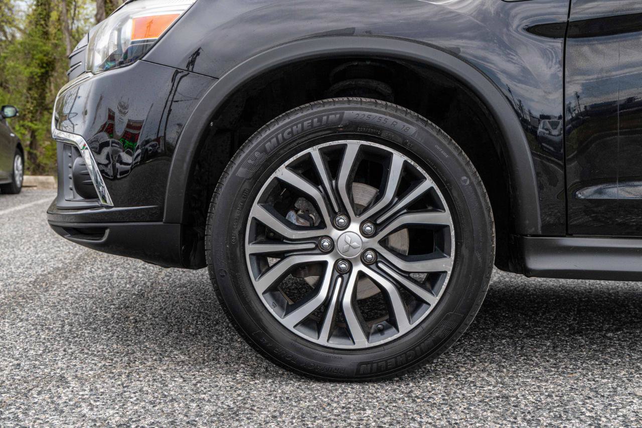 Used 2019 Mitsubishi Outlander Sport ES FWD image 10