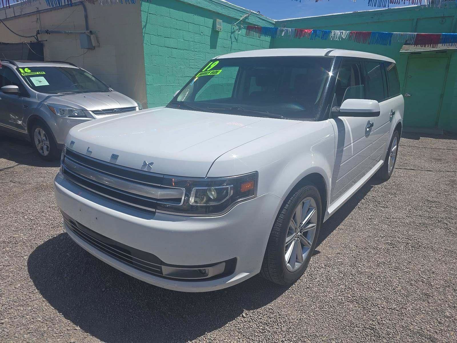 Used 2019 Ford Flex Limited FWD image 2