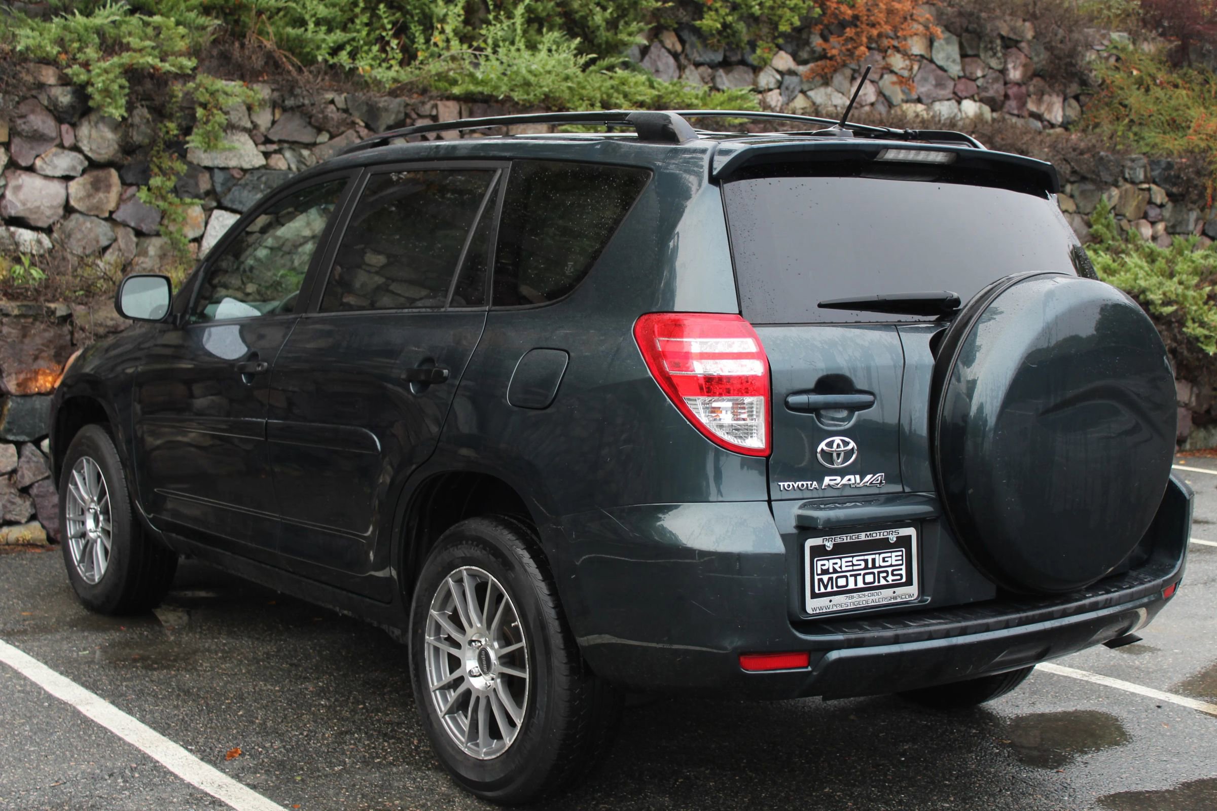 Used 2010 Toyota RAV4 4WD image 7