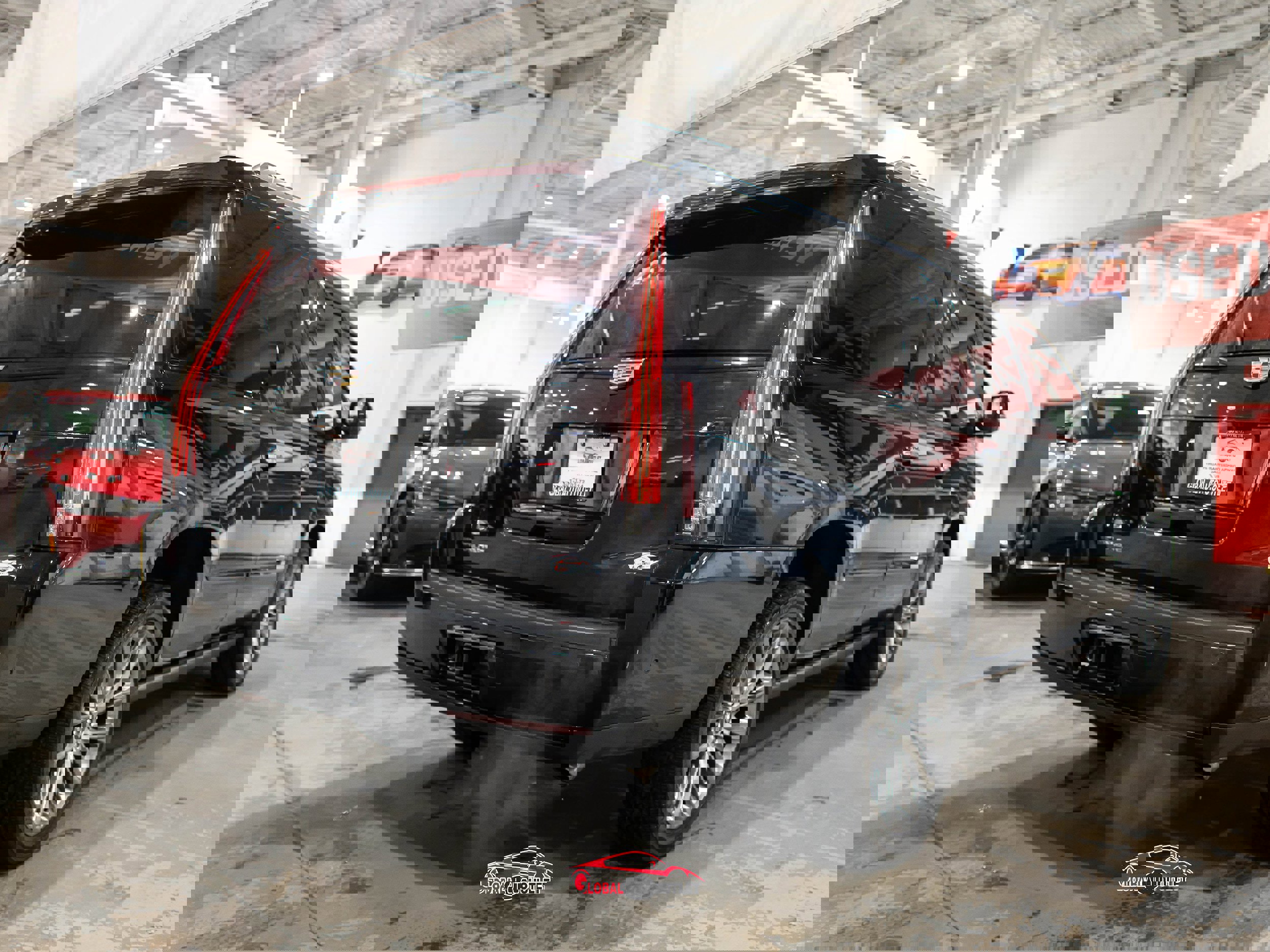 Used 2020 Cadillac Escalade ESV Premium Luxury w/ Escalade Sport Edition image 7