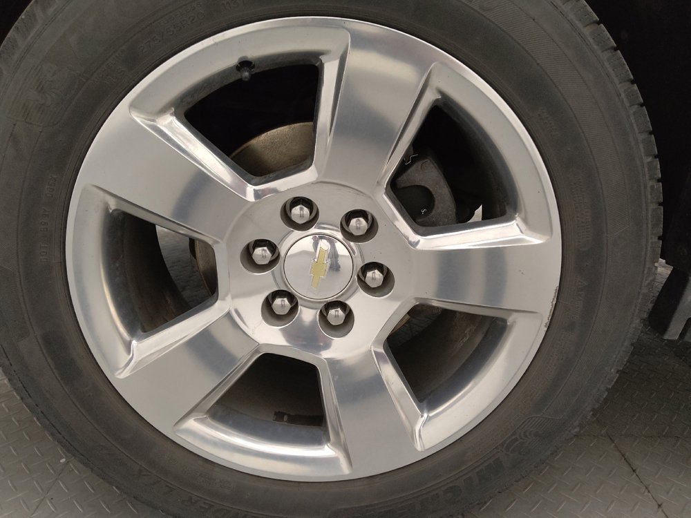 Used 2017 Chevrolet Suburban Premier AWD/4WD image 31
