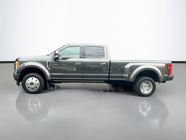 Used 2019 Ford F450 Platinum w/ Platinum Ultimate Package AWD/4WD image 2