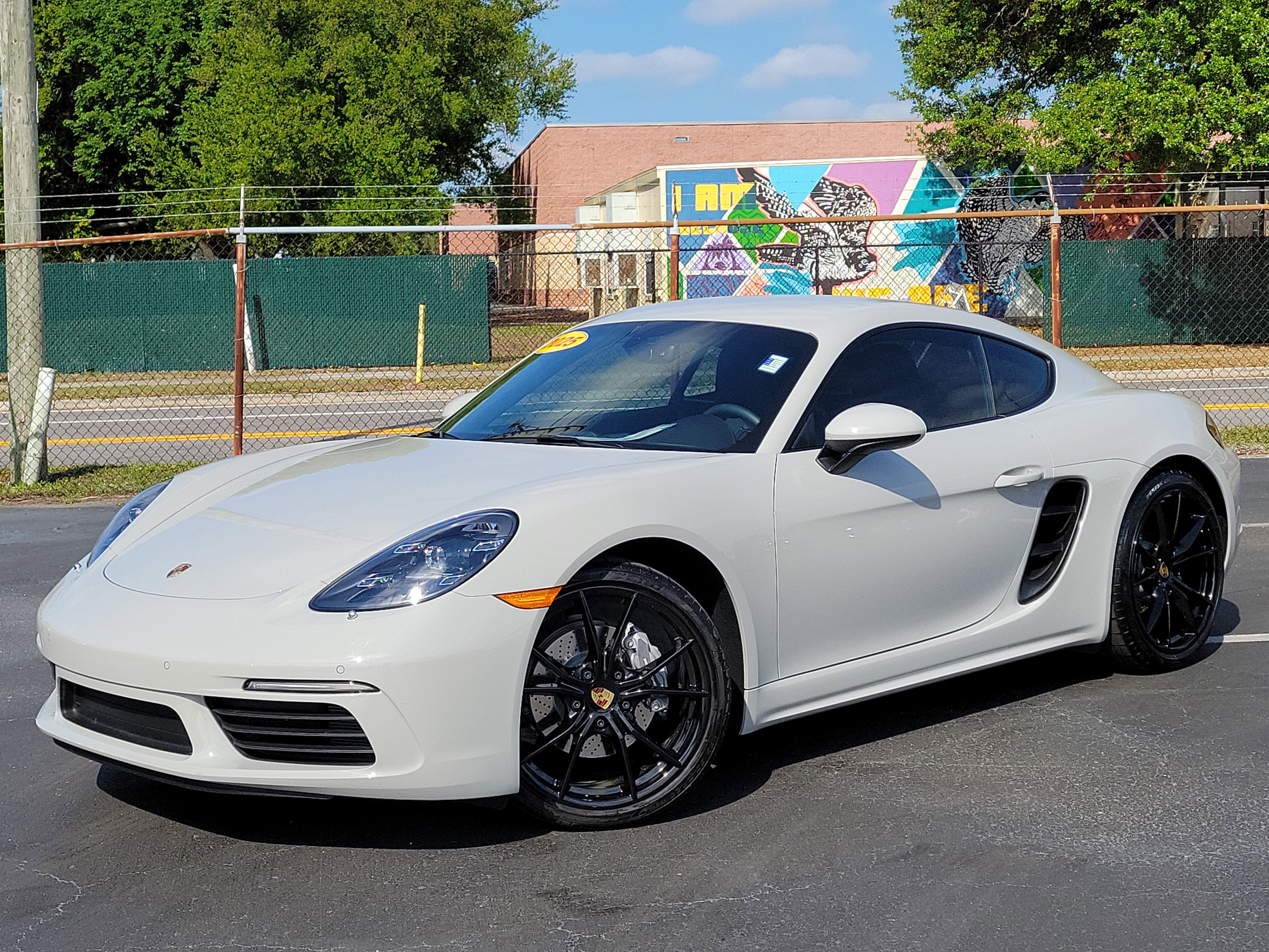 Used 2025 Porsche 718 Cayman RWD image 1