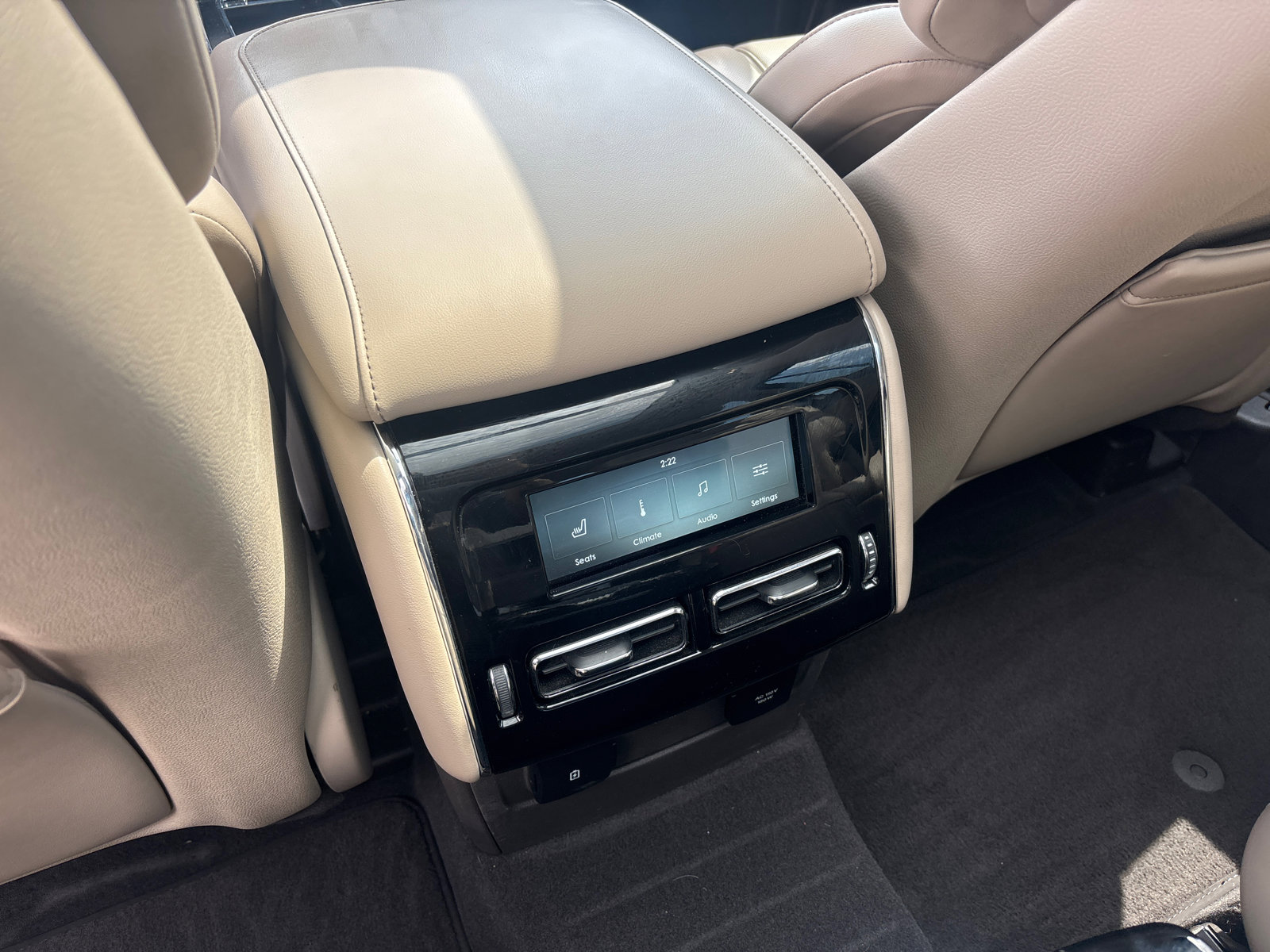 Used 2020 Lincoln Aviator Reserve w/ Equipment Group 202A AWD/4WD image 31