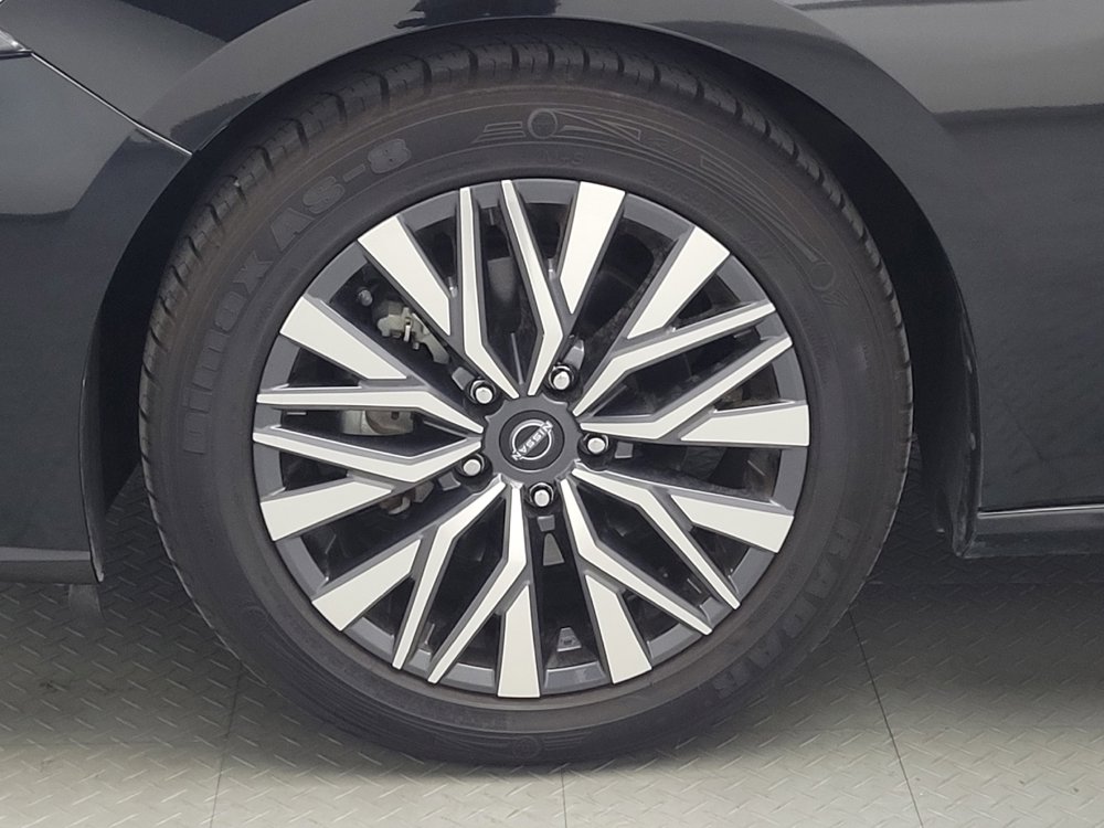 Used 2023 Nissan Altima 2.5 SV image 31