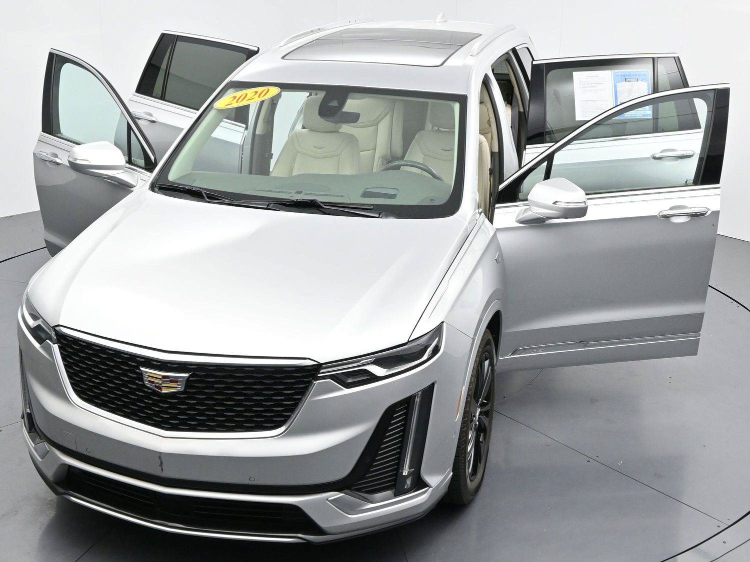 Used 2020 Cadillac XT6 Premium Luxury AWD/4WD image 46