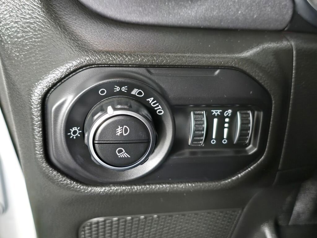 Used 2021 Jeep Gladiator Mojave image 24