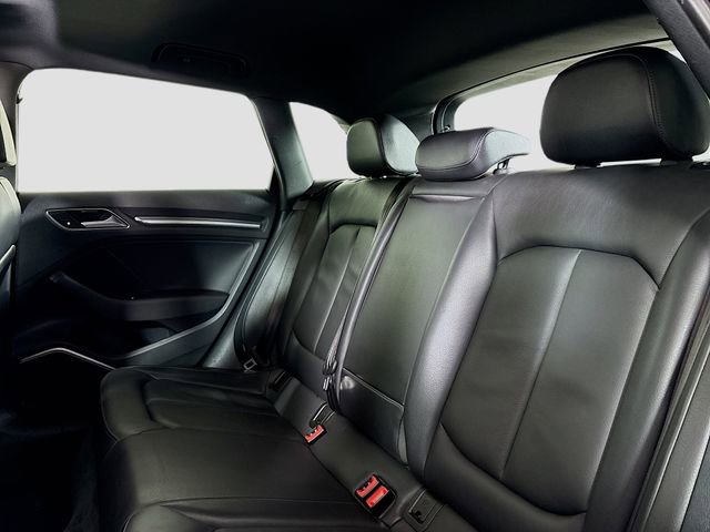 Used 2018 Audi A3 e-tron Premium Plus w/ Technology Package image 27